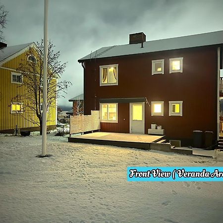 Kiruna Accommodation Vintergatan 5B, Villa For 10 Person ภายนอก รูปภาพ